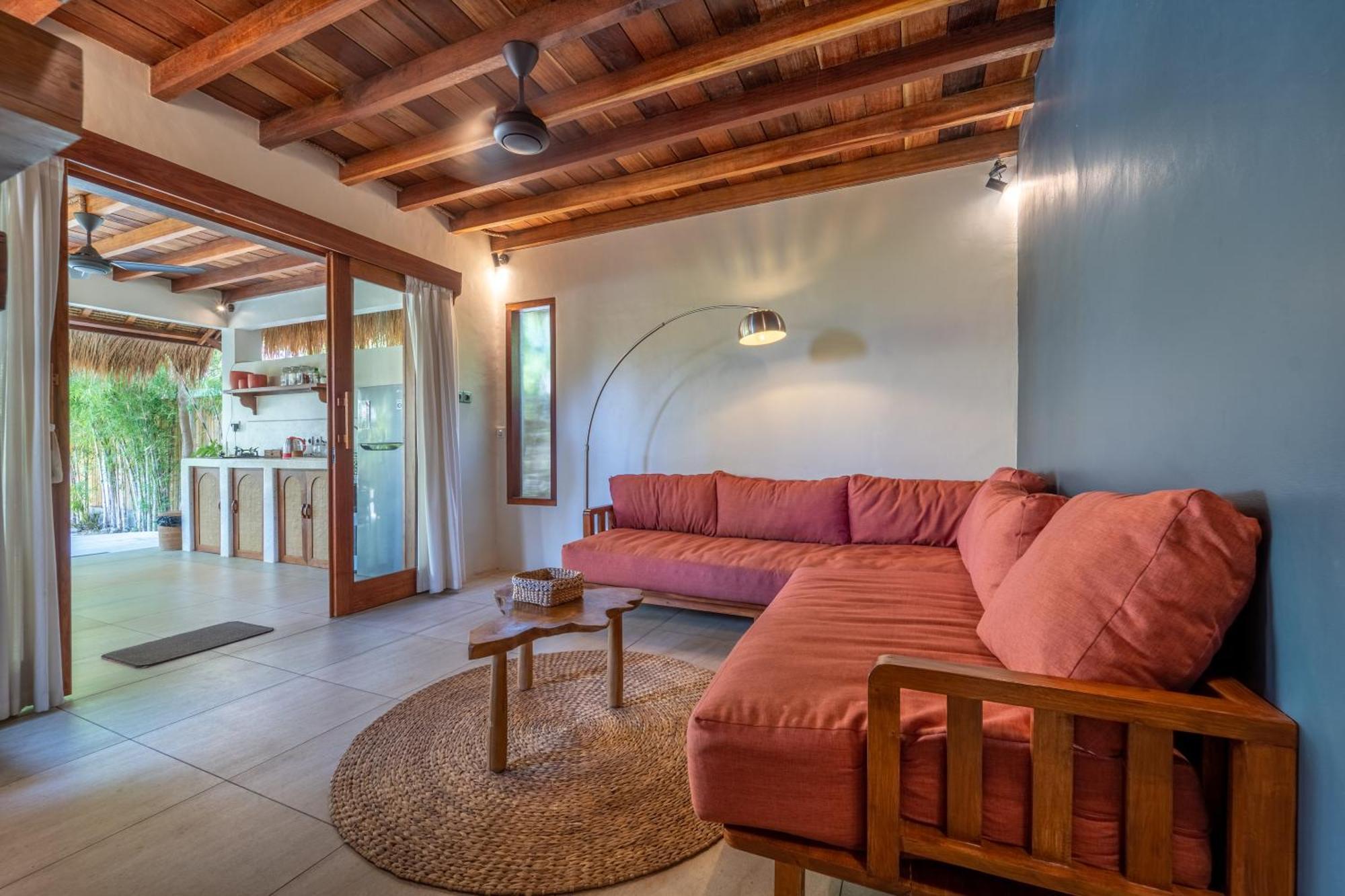 La Villa Loca Gili Air Exterior photo